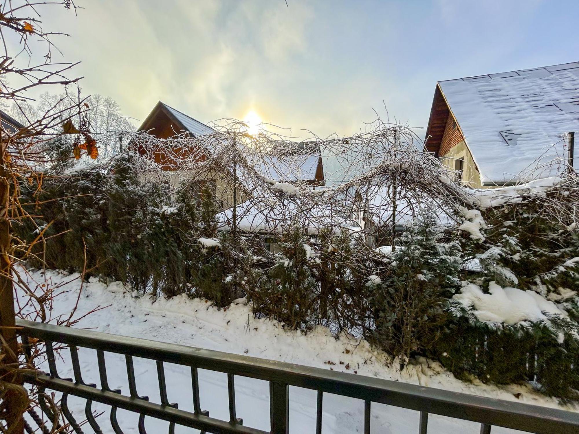 Willa Pod Zbojem Pipikasem Szczawnica Buitenkant foto